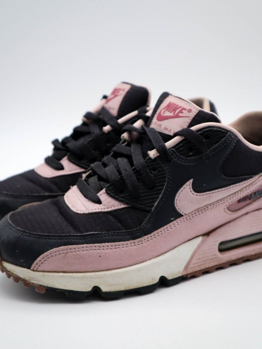 Nike Air Max 90 325213-059 Athletic Sneaker Shoes Women’s Sz 8 Plum Chalk Pink